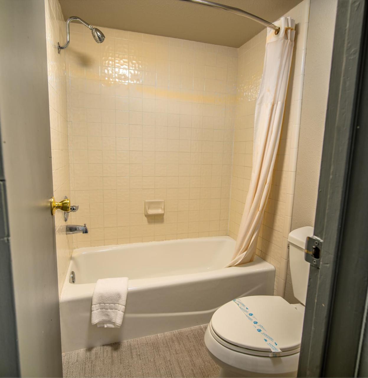 קומפטון Willow Tree Inn Los Angeles- Near Stub Hub Center מראה חיצוני תמונה
